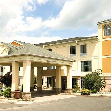 Comfort Inn & Suites Mount Pocono Dış mekan fotoğraf