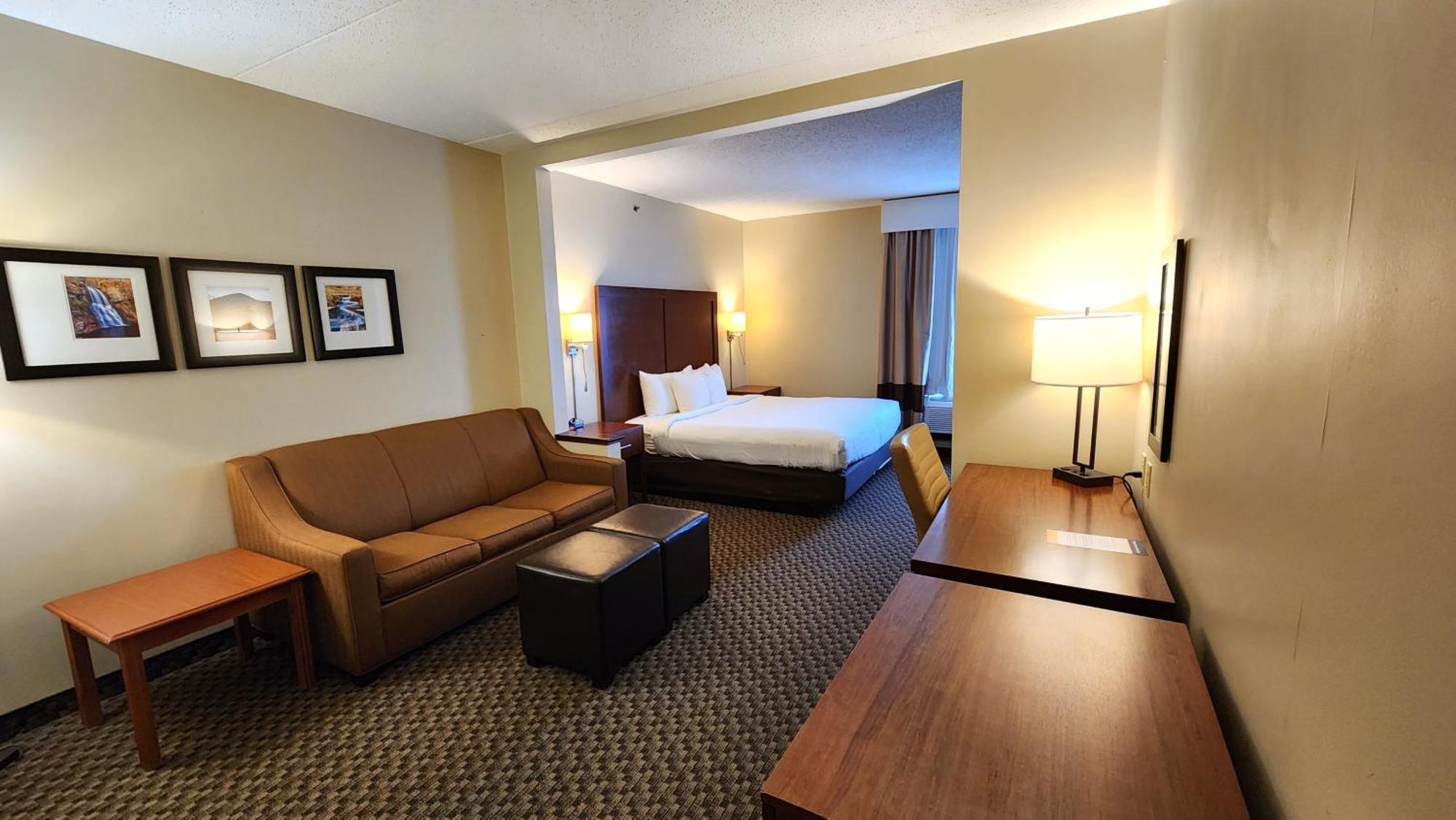 Comfort Inn & Suites Mount Pocono Oda fotoğraf