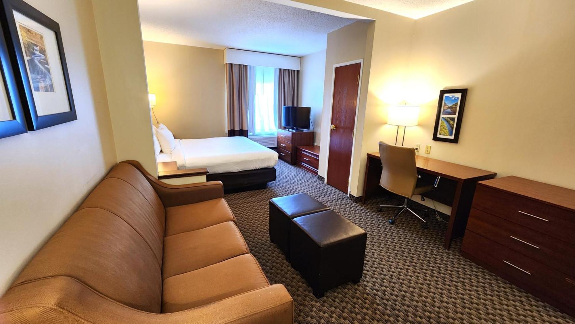 Comfort Inn & Suites Mount Pocono Oda fotoğraf