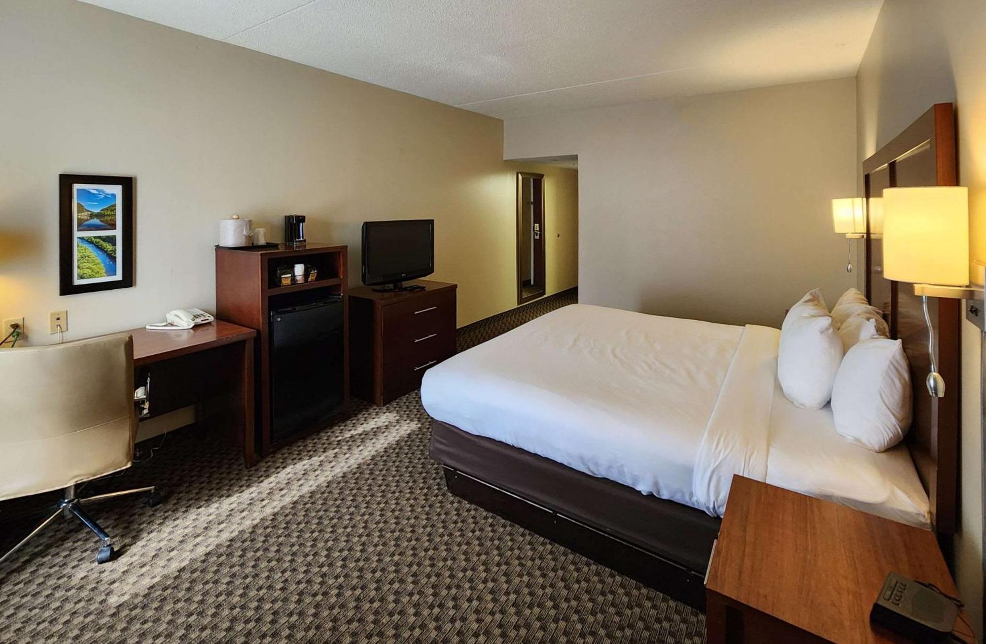 Comfort Inn & Suites Mount Pocono Dış mekan fotoğraf